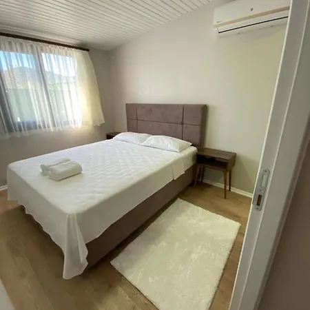 Villa Jasmin L *